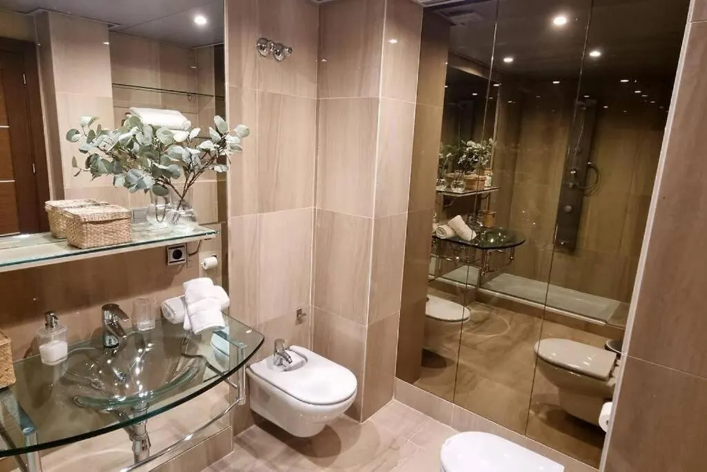 Apartamento Bahia De La Plata-Exclusive Seafront Apartment-4Pax Estepona